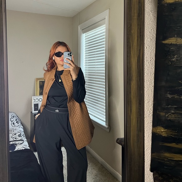 Puffer vest - Picture 2 of 7